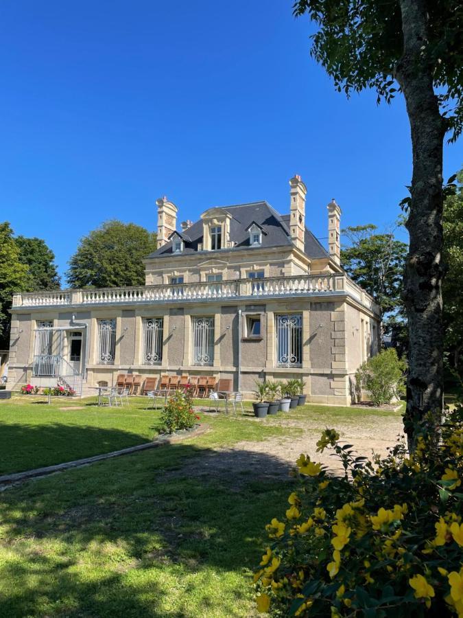 Chambres D'Hotes Le Clos Des Marronniers Douvres-la-Delivrande Exterior photo